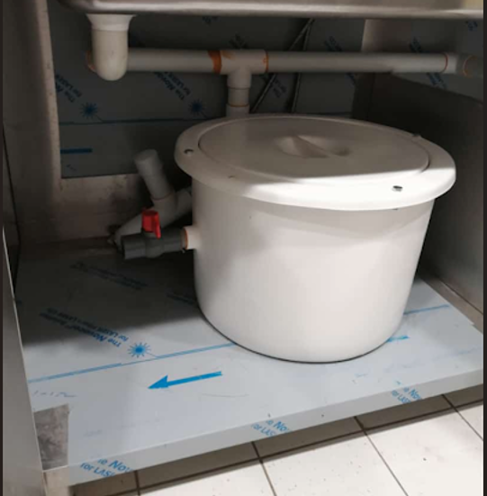 مصيدة زيت للمطاعم مقاس 30×50 سم – صفاية الزيوت والشحوم للمطاعم والبوفيهات | ركن النقاء لمصائد الزيوت والشحوم